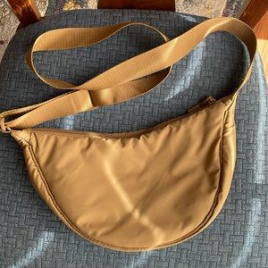 Uniqlo Shoulder bag